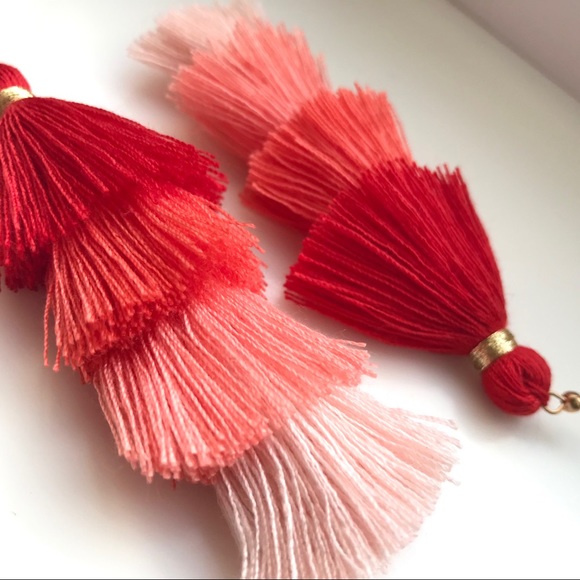 “Mi Amor” Fringe Tassel Layered Statement Earrings - Picture 3 of 8